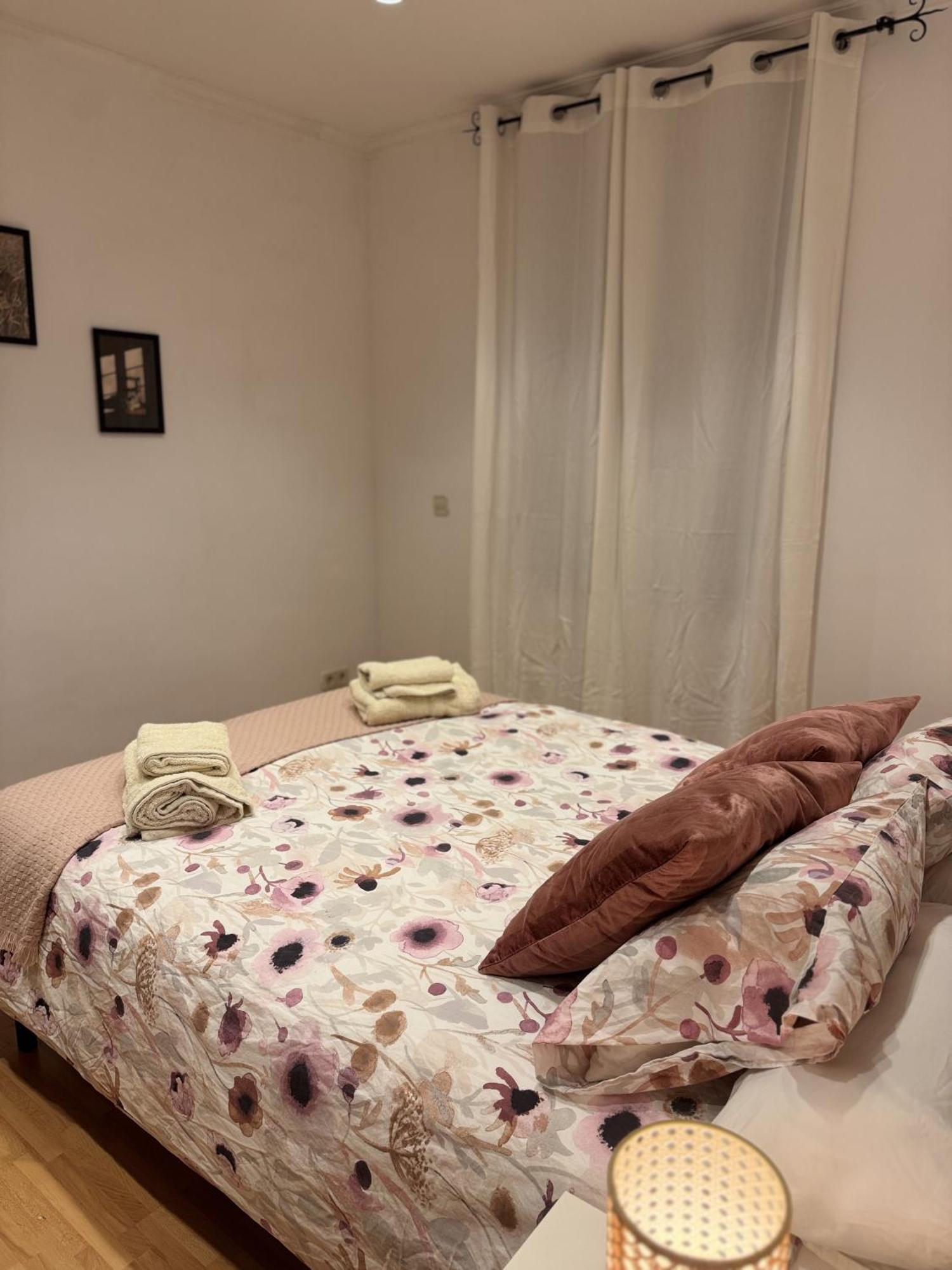 Apartamento Acogedor Piso En Barcelona Exterior foto